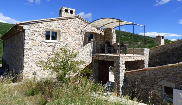 Homerez - House for 8 ppl. with shared pool and jacuzzi at Simaine La Rotonde