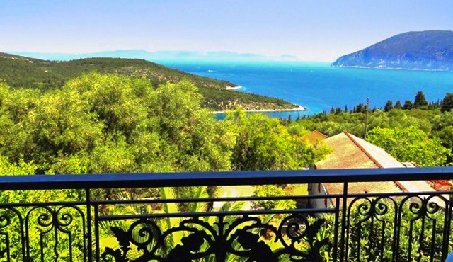 Homerez - House 400 m away from the beach for 5 ppl. with sea view at Evreti