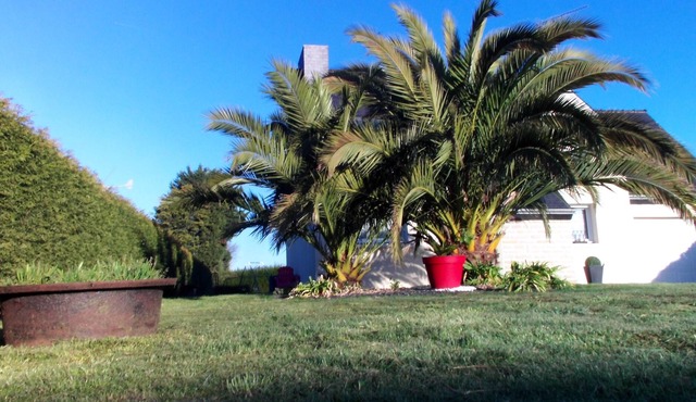 Homerez - House 5 km away from the beach for 7 ppl. with garden at Trégomeur