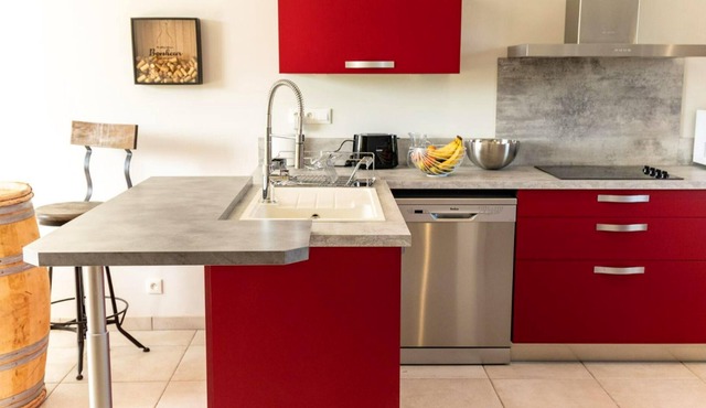 Homerez - House for 6 ppl. with shared pool, jacuzzi and terrace at Eymet