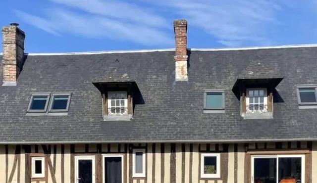 Homerez - House in Hermival-les-Vaux.