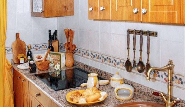 Homerez - House in Ávila, private parking