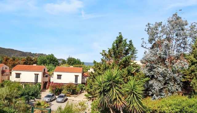 Homerez - House in Calcatoggio.