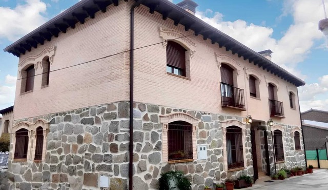 Homerez - House in Cenicientos