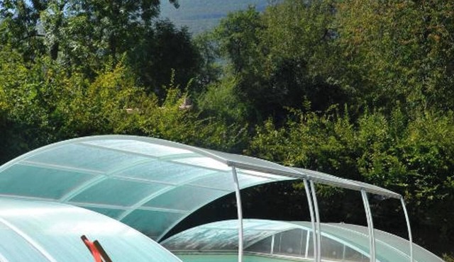 Homerez - House in Gembrie + Shared Pool