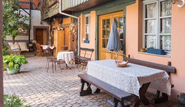 Homerez - House in Kientzheim, 70 sqm, Parking Included