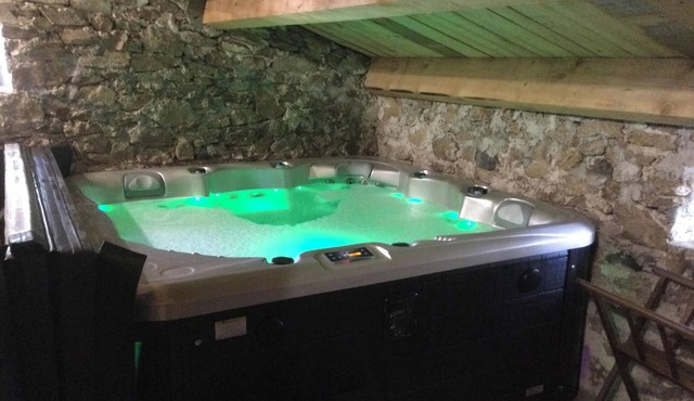 Homerez - House in Lanarce, mountain.