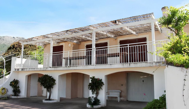 Homerez - House in Lumio, sea view