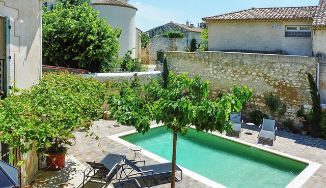 Homerez - House in Mollégès, Private Pool