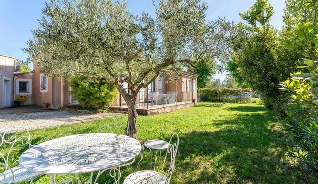 Homerez - House in Sernhac, near Gardon