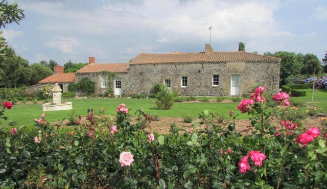 Homerez - House Landevieille + garden