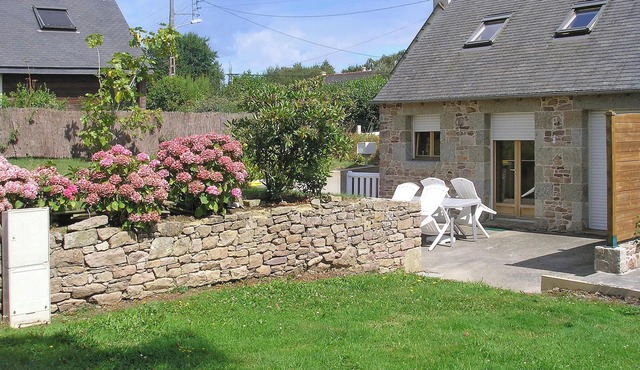 Homerez - House Plehedel with garden