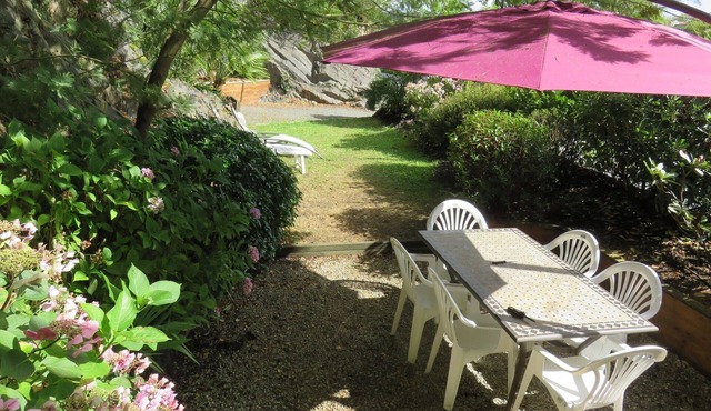 Homerez - House Ploëzal with garden