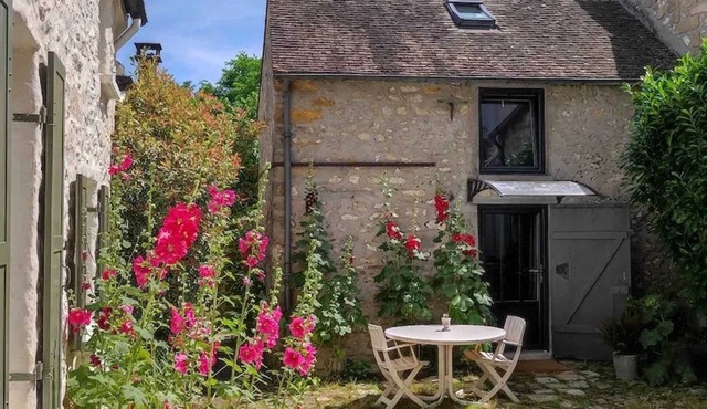 Homerez - House with 1 Bedroom in Avon - Canoeing Nearby