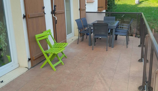 Homerez - House with garden and fireplace in Morbier