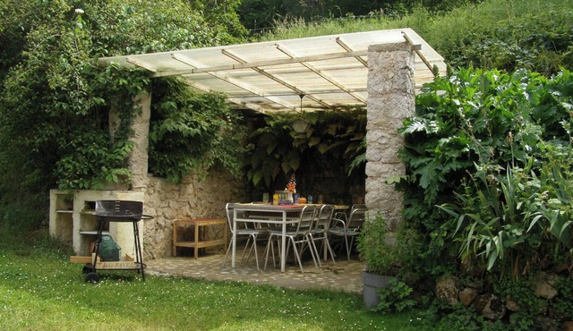 Homerez - Large family home in Camarade