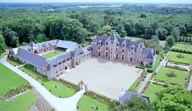 Homerez - Mansion for 15 ppl. with swimming-pool, jacuzzi, garden and terrace