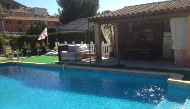 Homerez - Nice appartement 3 km away from the beach for 4 ppl. with shared pool