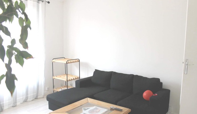 Homerez - Nice appartement for 5 ppl. with balcony at Tain-l'Hermitage