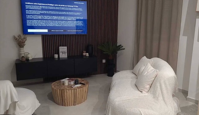 Homerez - Nice apartement for 2 ppl. with jacuzzi and terrace at Duppigheim