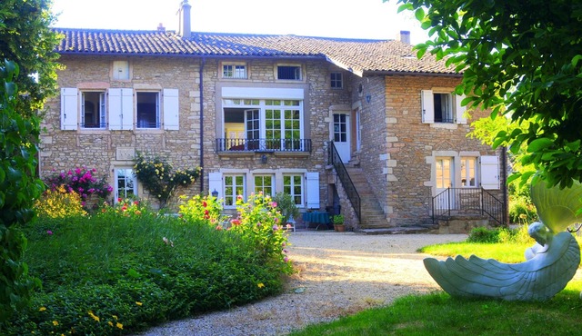 Homerez - Nice appartement for 3 ppl. with garden and terrace at Lacrost