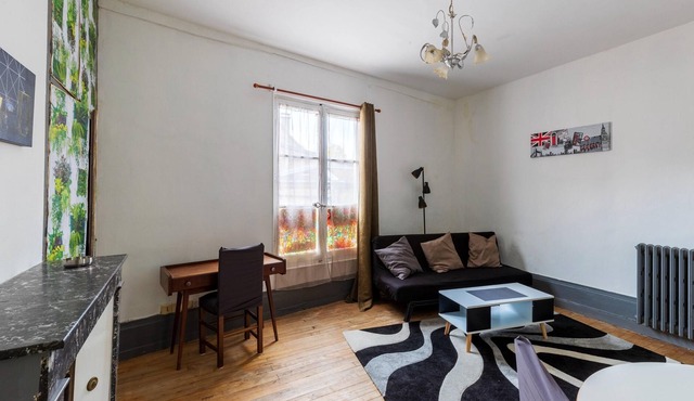 Homerez - Nice appartement for 2 ppl. at Sens