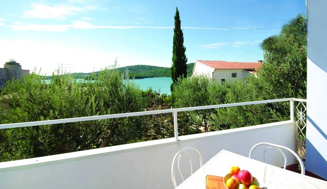 Homerez - Nice appartement for 6 ppl. at Tisno