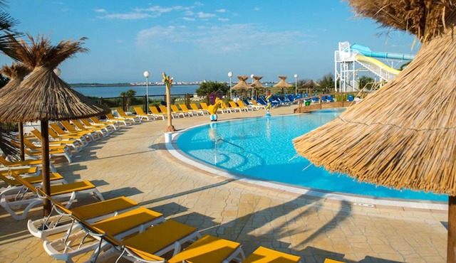 Homerez - Nice bungalow 3 km away from the beach for 6 ppl. with shared pool