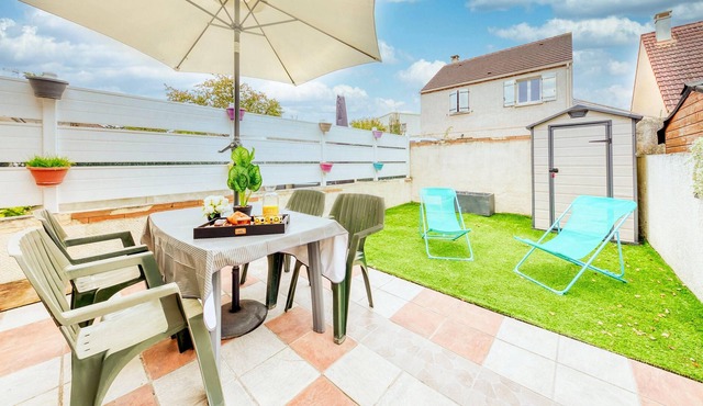 Homerez - Nice house for 6 ppl. with terrace at Brétigny-sur-Orge