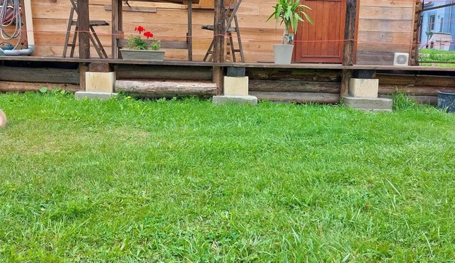 Homerez - Nice chalet for 2 ppl. with garden and terrace at Maizières-lès-Vic