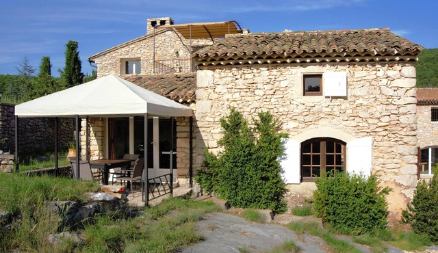 Homerez - Nice house for 4 ppl. with shared pool, sauna, jacuzzi and terrace