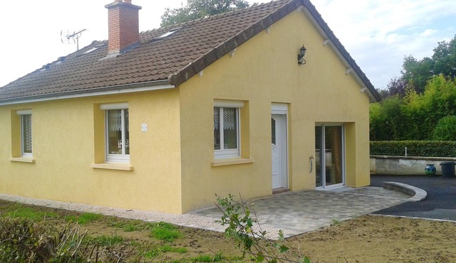 Homerez - Nice house for 7 ppl. with garden and terrace at Thil-sur-Arroux
