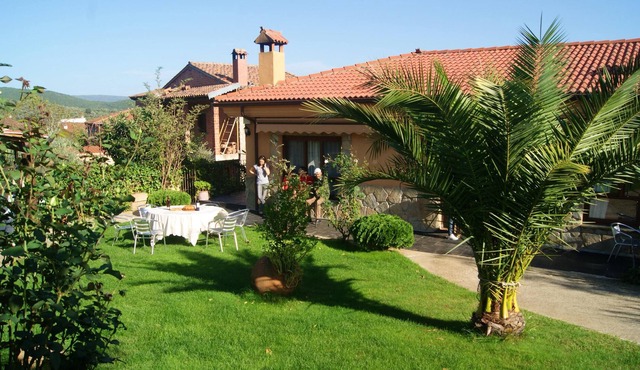 Homerez - Nice house With mountain view and terrace