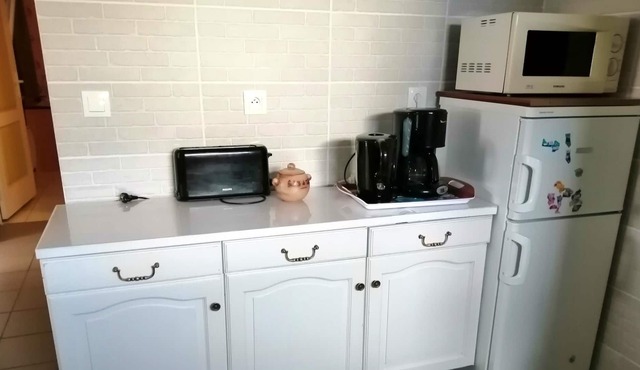 Homerez - Nice house for 4 ppl. with garden and terrace at Trédaniel