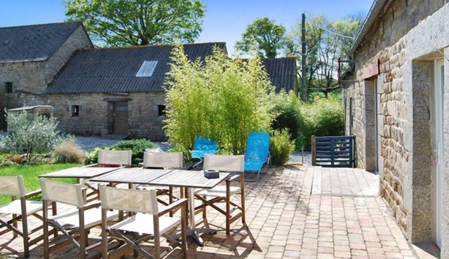 Homerez - Nice house for 6 ppl. with garden and terrace at Louargat