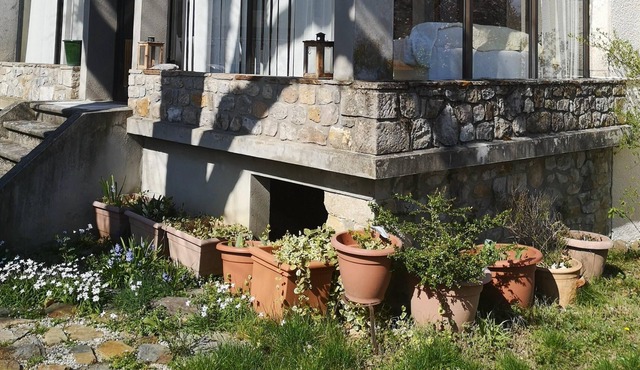 Homerez - Nice house for 4 ppl. with terrace at Saint-Sernin