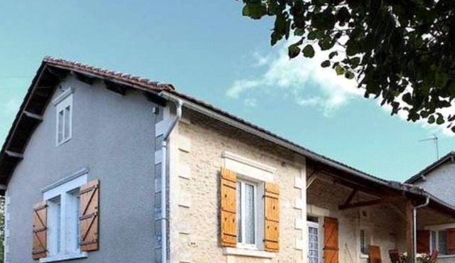 Homerez - Nice house with garden and terrace & Wifi