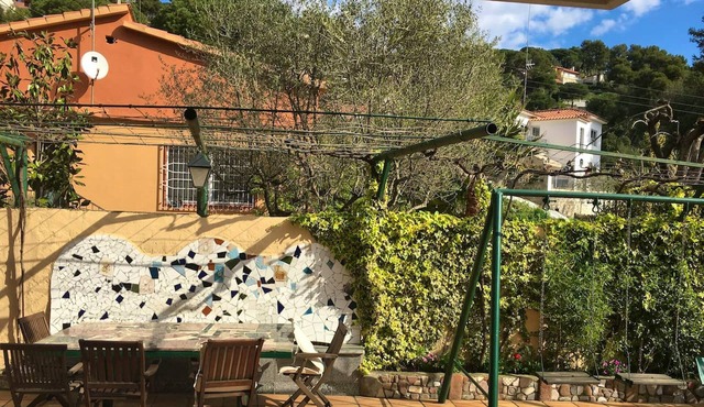 Homerez - Nice property for 6 ppl. with swimming-pool and terrace at Argentona