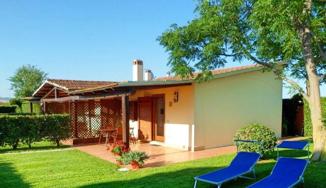 Homerez - Nice studio 3 km away from the beach for 2 ppl. at Pescia Romana in Pescia Romana
