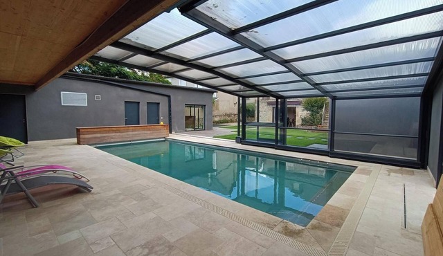 Homerez - Relaxing Villa near Vayrac with Private Pool