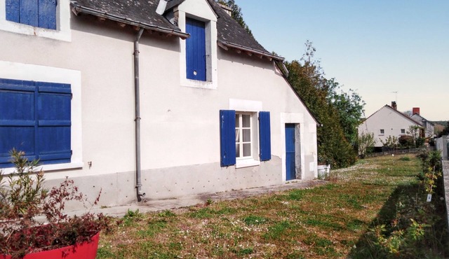 Homerez - Rustic House in Luçay-le-Mâle with Garden