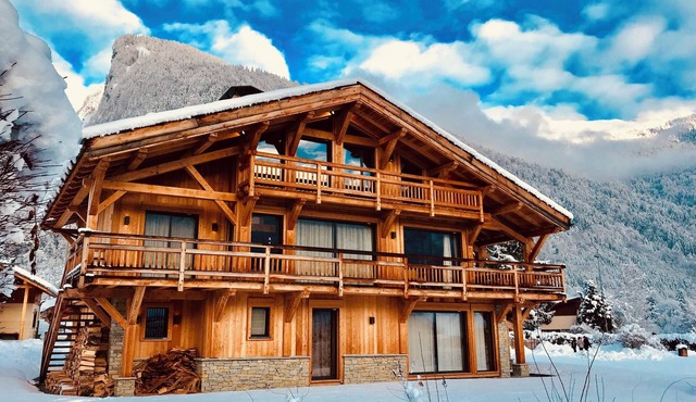 Homerez - Samoëns Chalet with Views