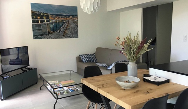 Homerez - Sea-view apartment in Bastia