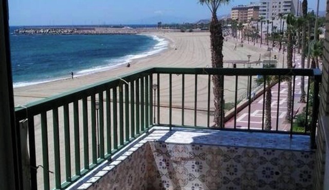 Homerez - Seaside Apartment Águilas
