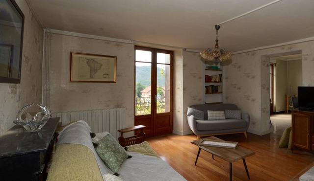 Homerez - Spacious house for 6 ppl. with balcony at Aspres-sur-Buëch