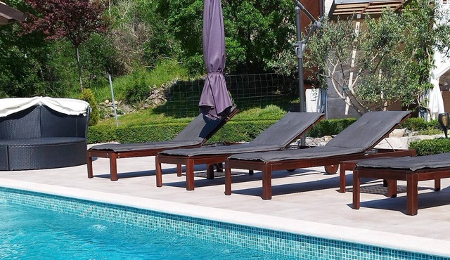 Homerez - Spacious villa 5 km away from the beach for 6 ppl. with swimming-pool