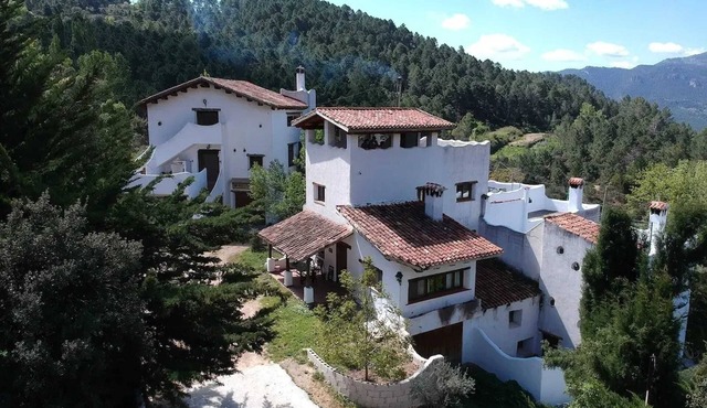 Homerez - Spacious Apartment with Pool in Yeste - 120 m² - 10 Guests