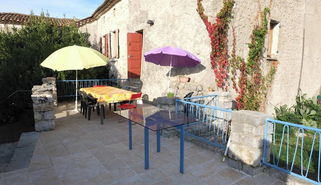 Homerez - Spacious family home in Beaulieu - 250 m² with mountain view