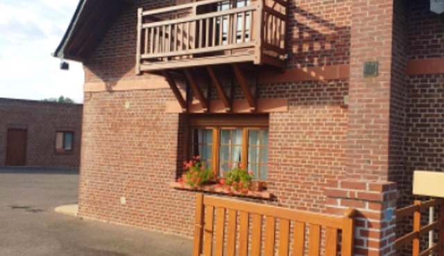 Homerez - Spacious house for 6 ppl. with garden and terrace at Londinières