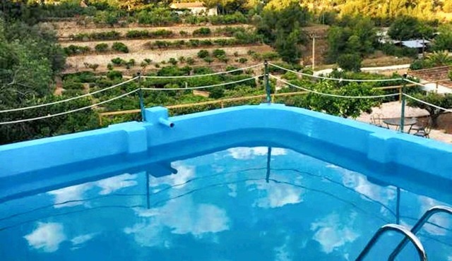 Homerez - Spacious house in Tortosa with private pool